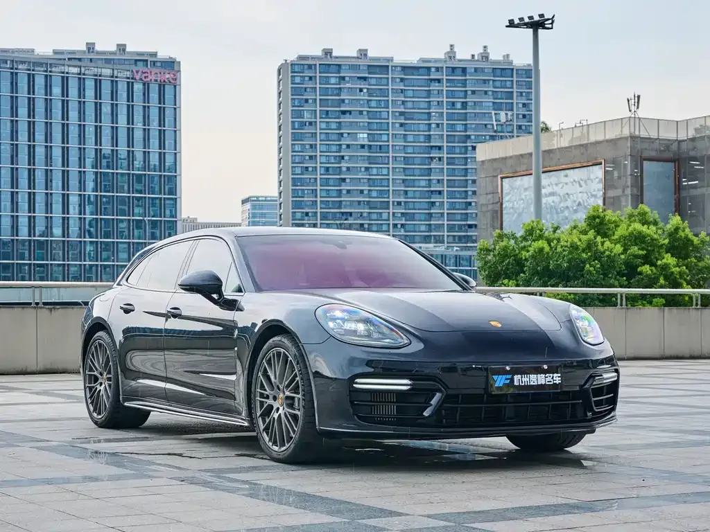Porsche Panamera — фото 9