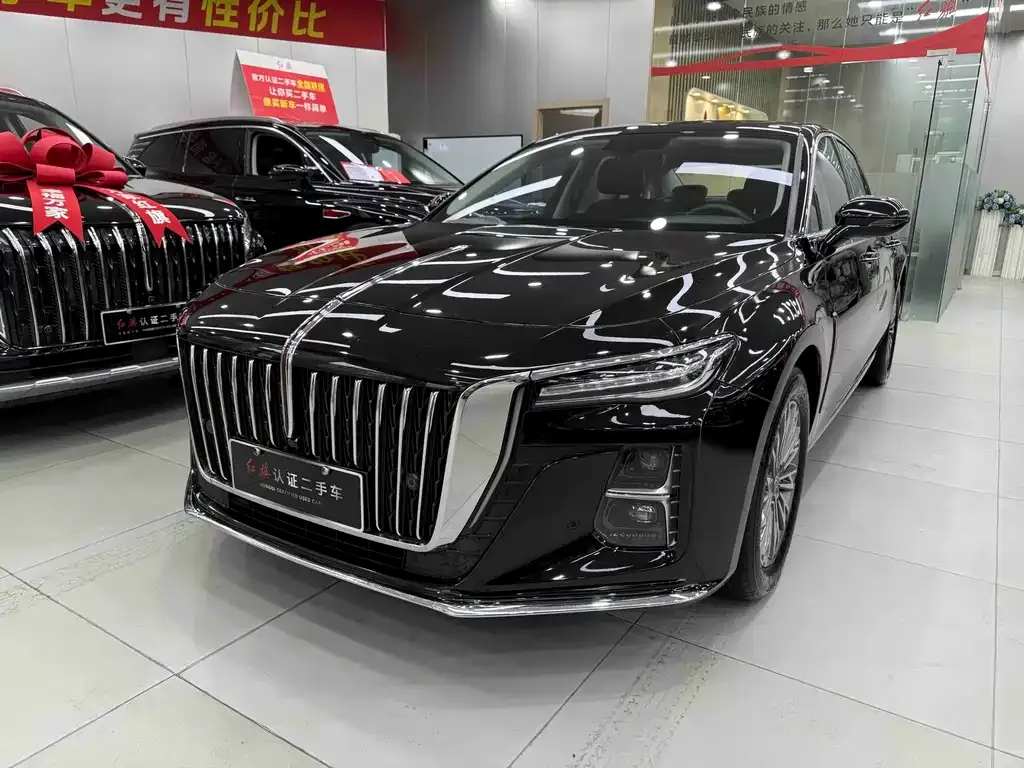Hongqi H5 — фото 1