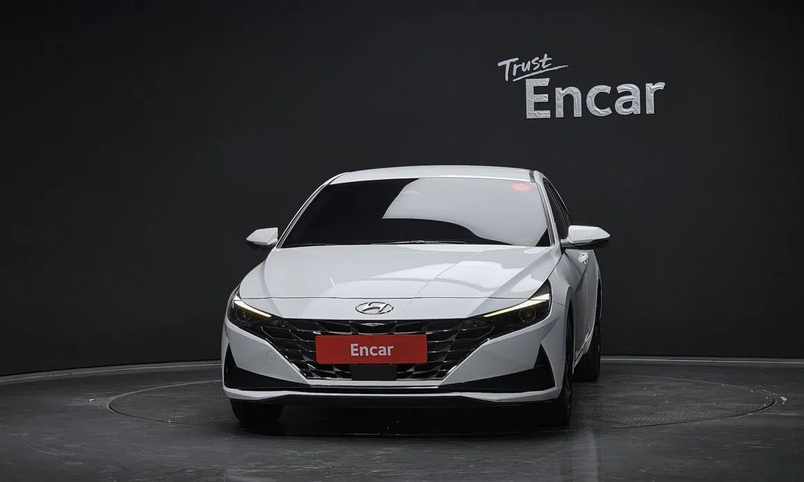 Hyundai AVANTE 2023 из KR, фото 4