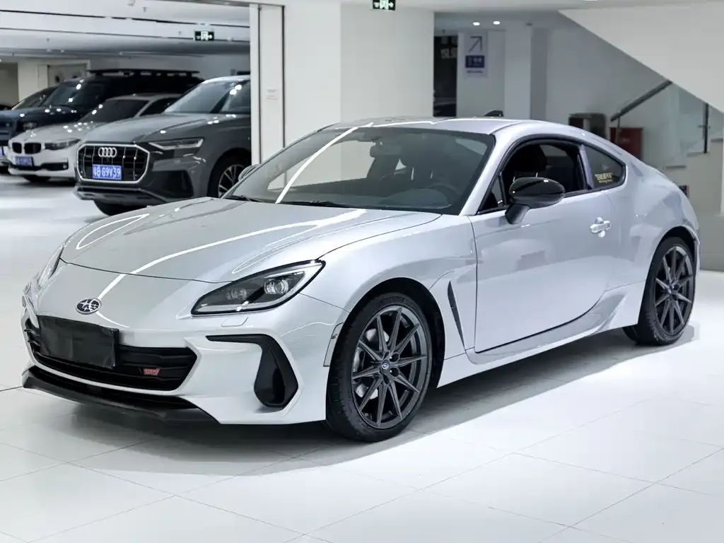 Subaru BRZ — фото 1