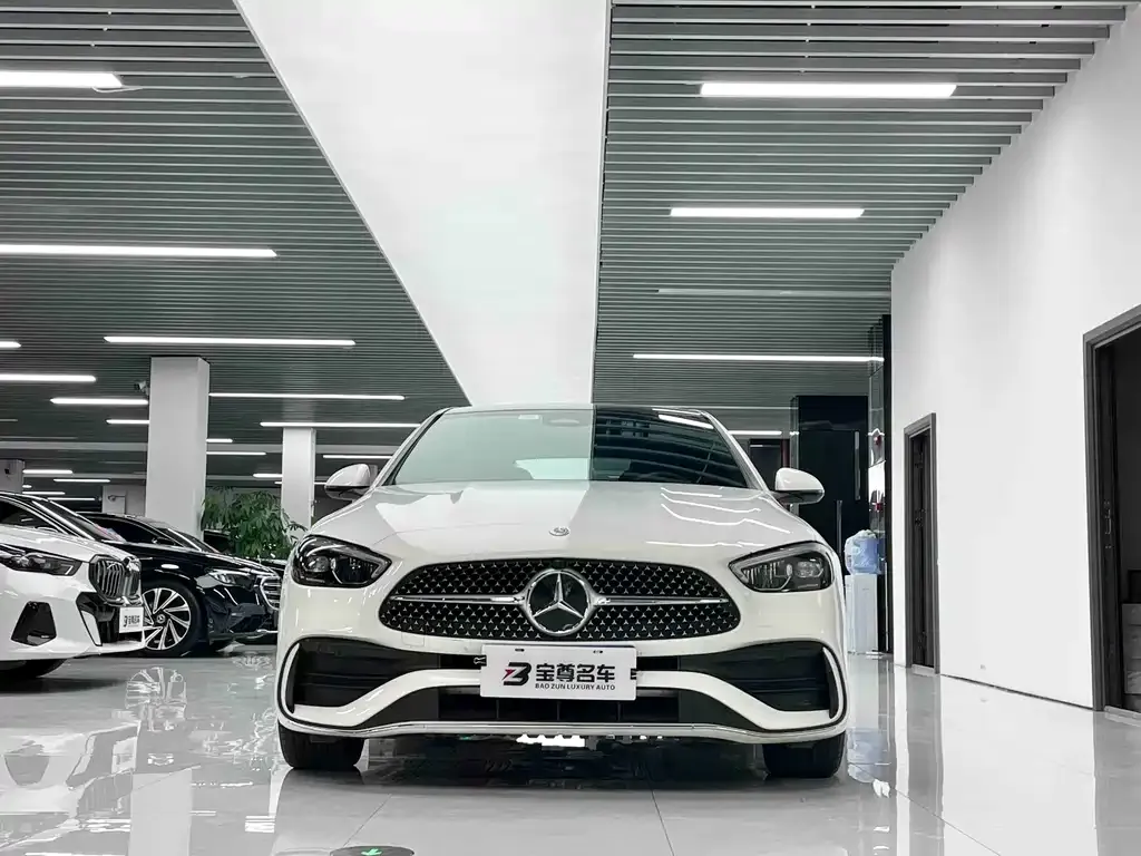 Mercedes-Benz C-Class — фото 9