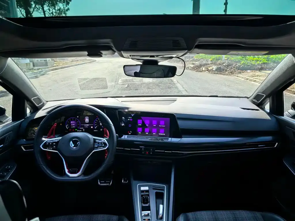 Volkswagen Golf GTI 2022 из CN, фото 2