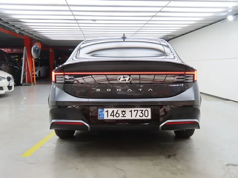 Hyundai Sonata 2024 из KR, фото 2