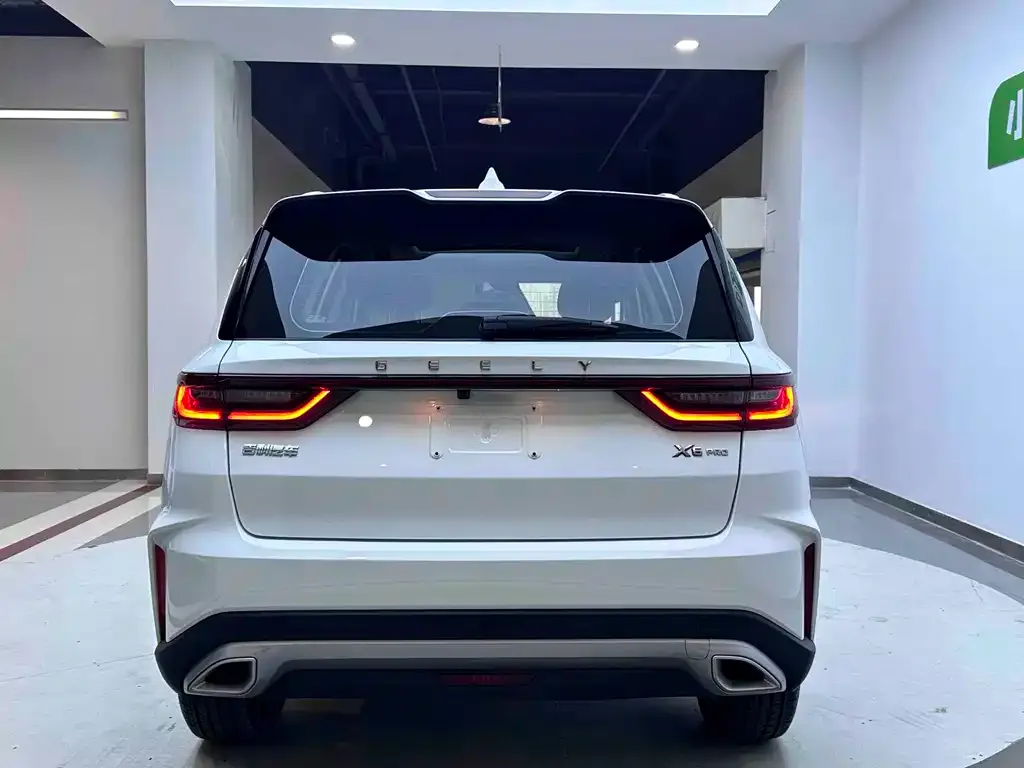 Geely Vision X6 — фото 7