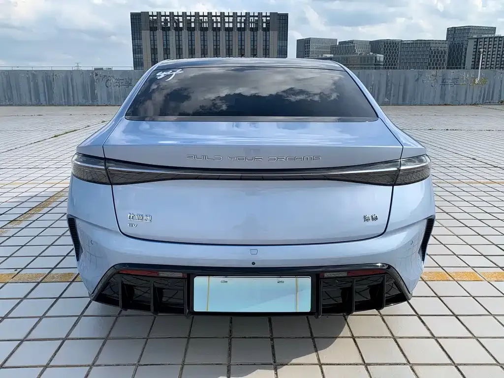 BYD Seal — фото 6