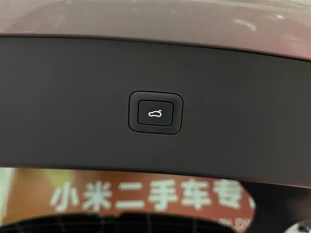 Xiaomi YU7 — фото 3