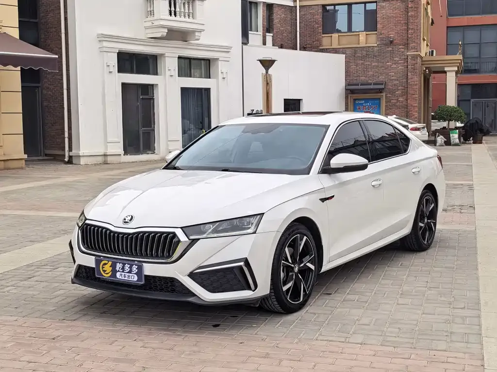 Skoda Octavia — фото 3