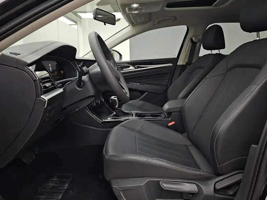 Volkswagen Passat — фото 7