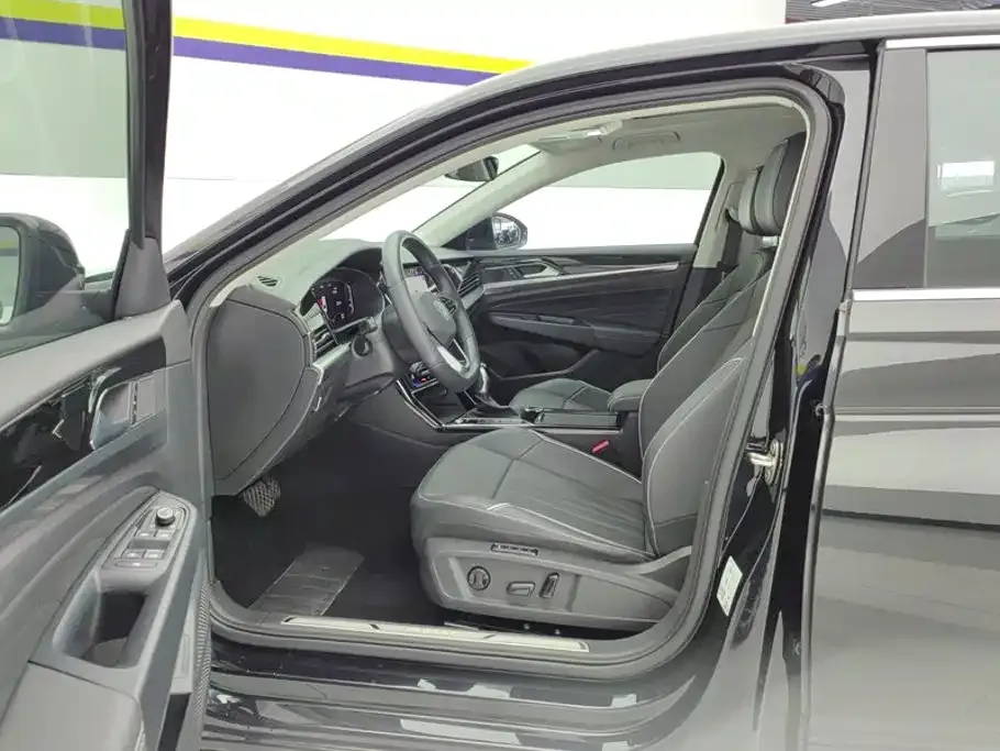 Volkswagen Passat — фото 10