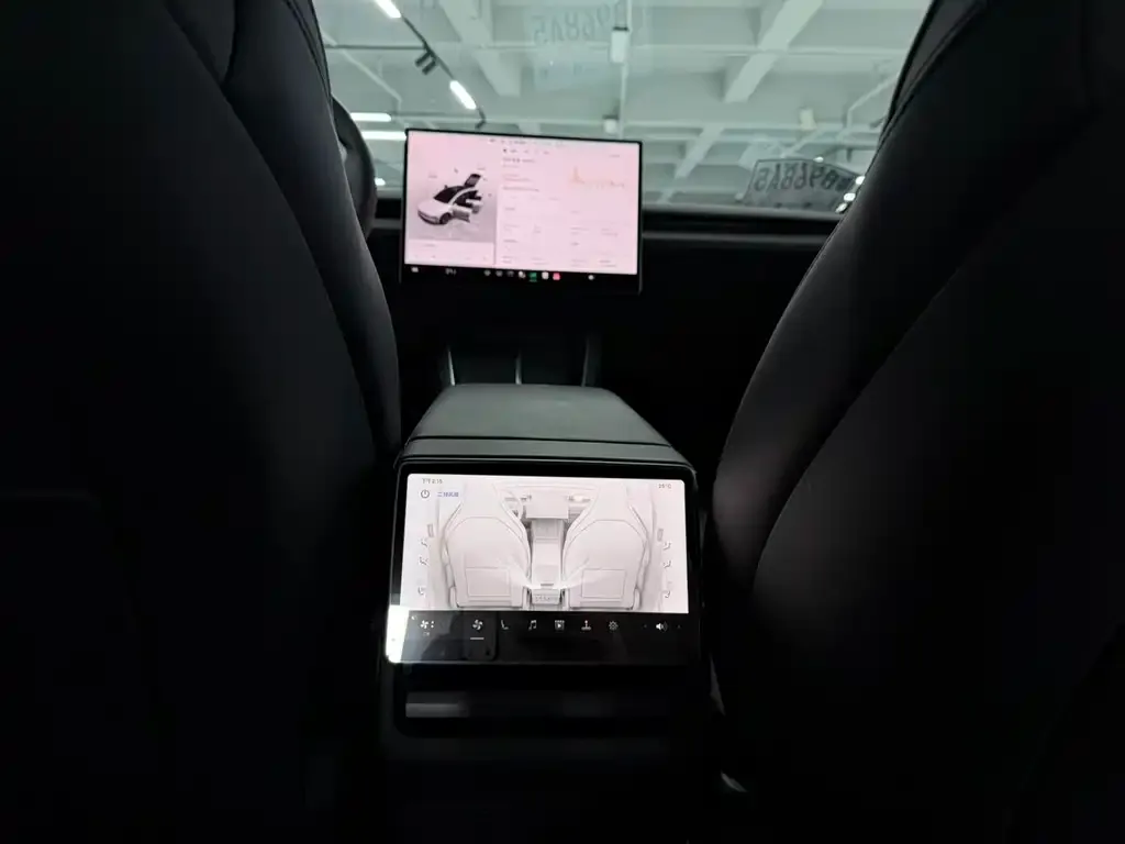 Tesla Model Y L 2026 из CN, фото 2