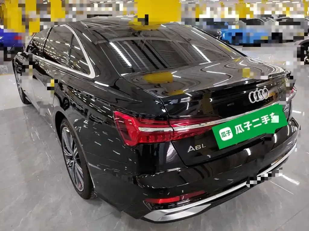 Audi A6L — фото 8