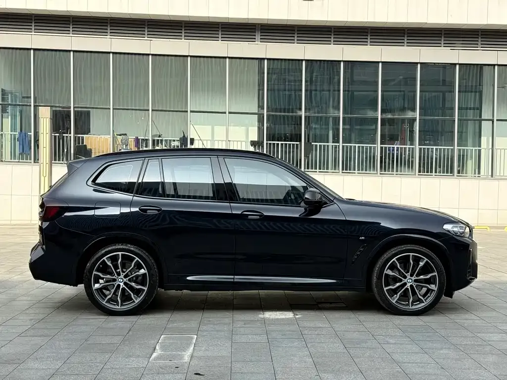 BMW X3 — фото 8