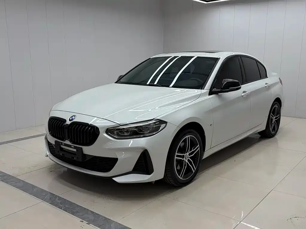 BMW 1 Series — фото 1