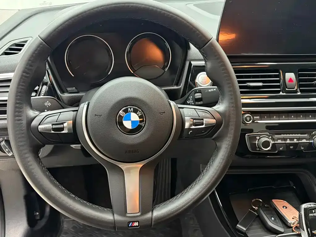 BMW 1 Series — фото 5