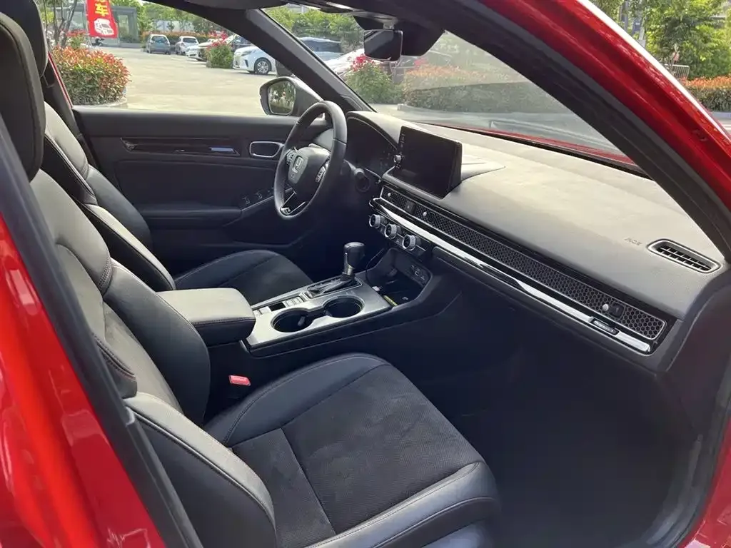 Honda Civic — фото 5