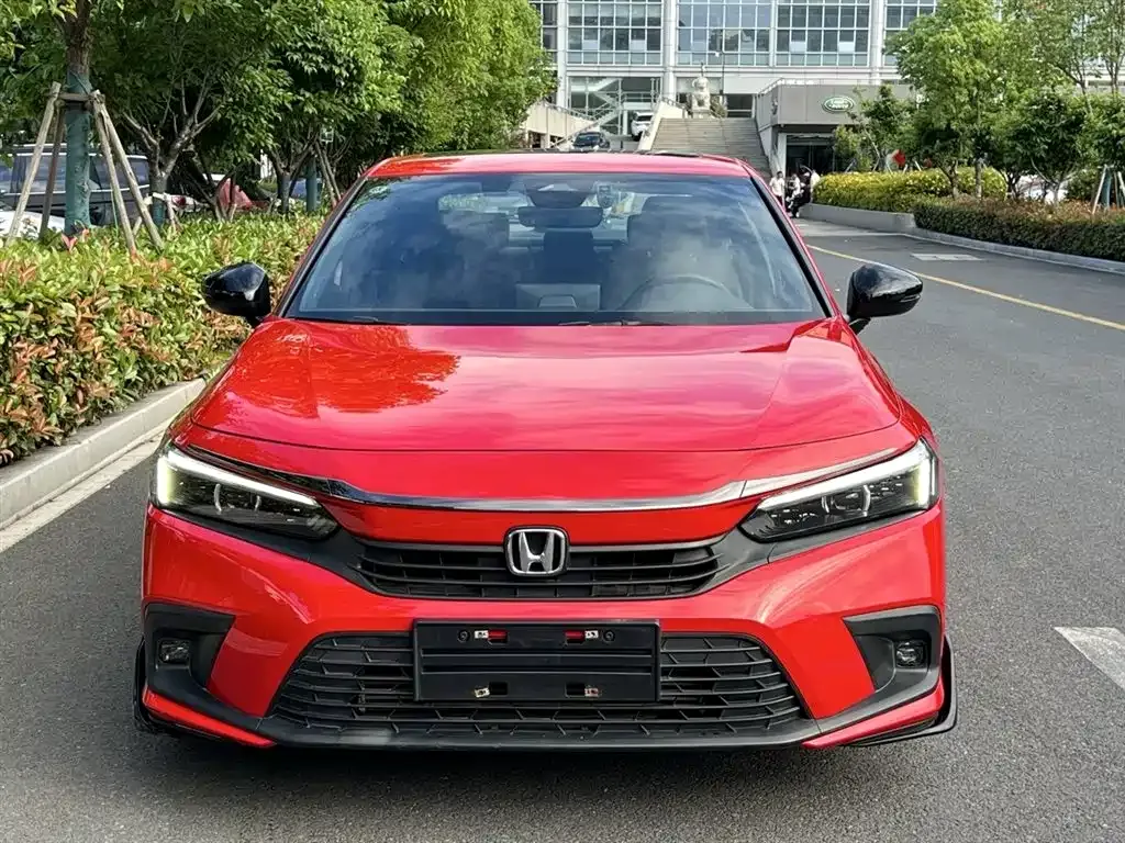 Honda Civic — фото 8
