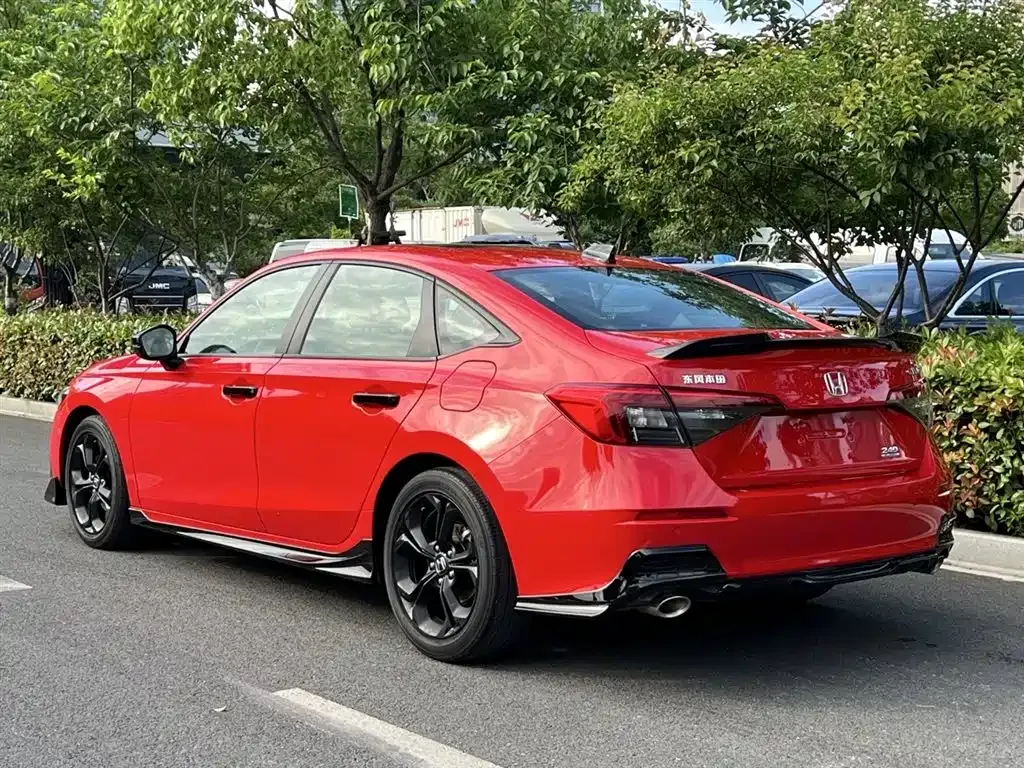 Honda Civic — фото 10