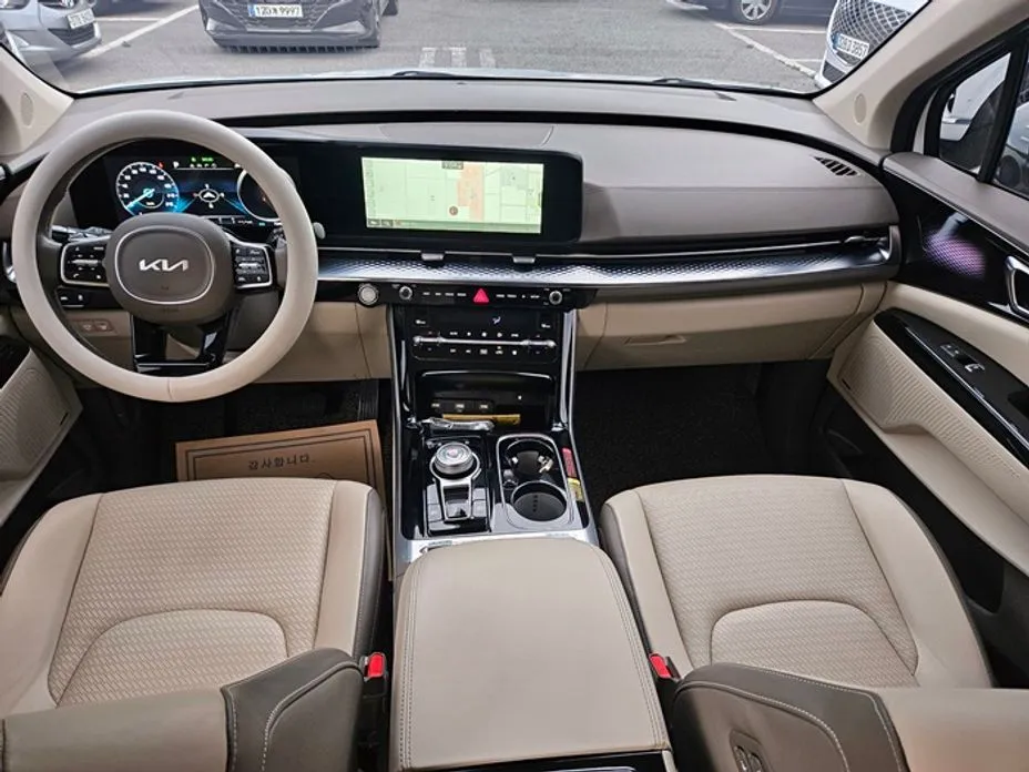 Kia Carnival — фото 2