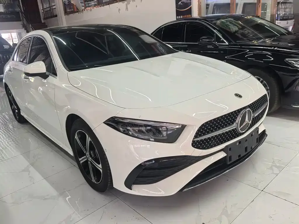 Mercedes-Benz A-Class — фото 9