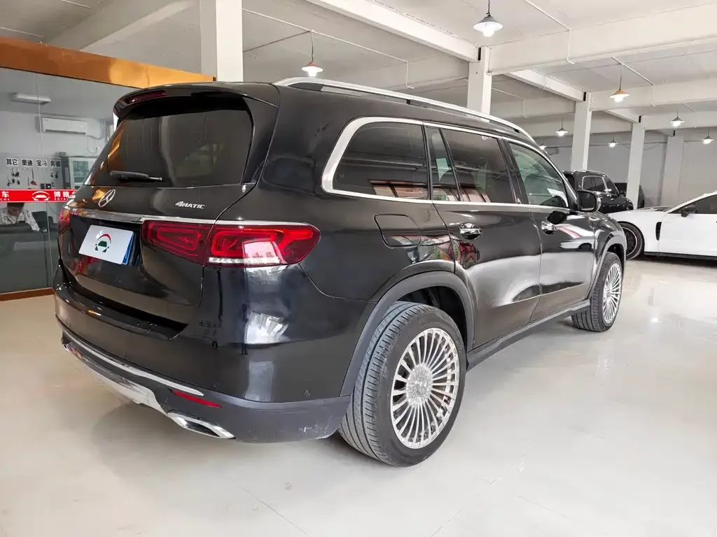 Mercedes-Benz GLS 2023 из CN, фото 10