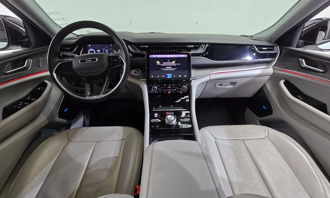Jeep Cherokee — фото 6