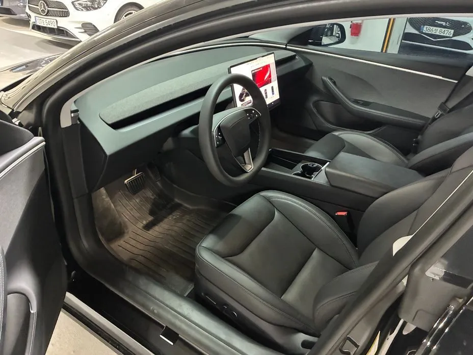 Tesla Model 3 — фото 4