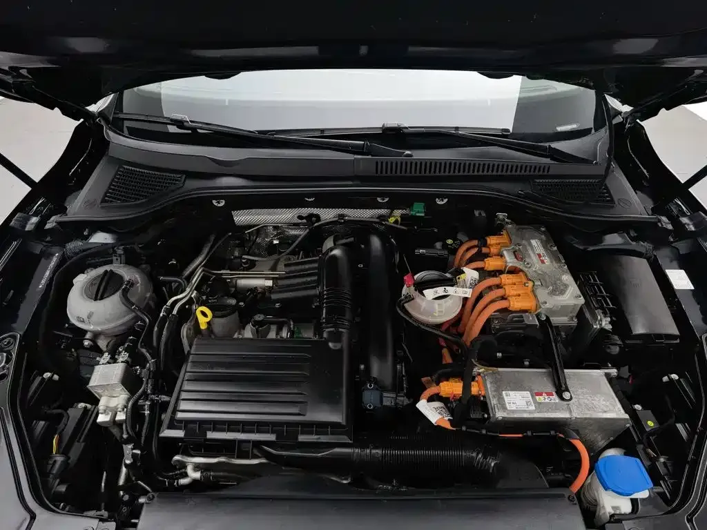 Volkswagen 帕萨特插电混动 — фото 7
