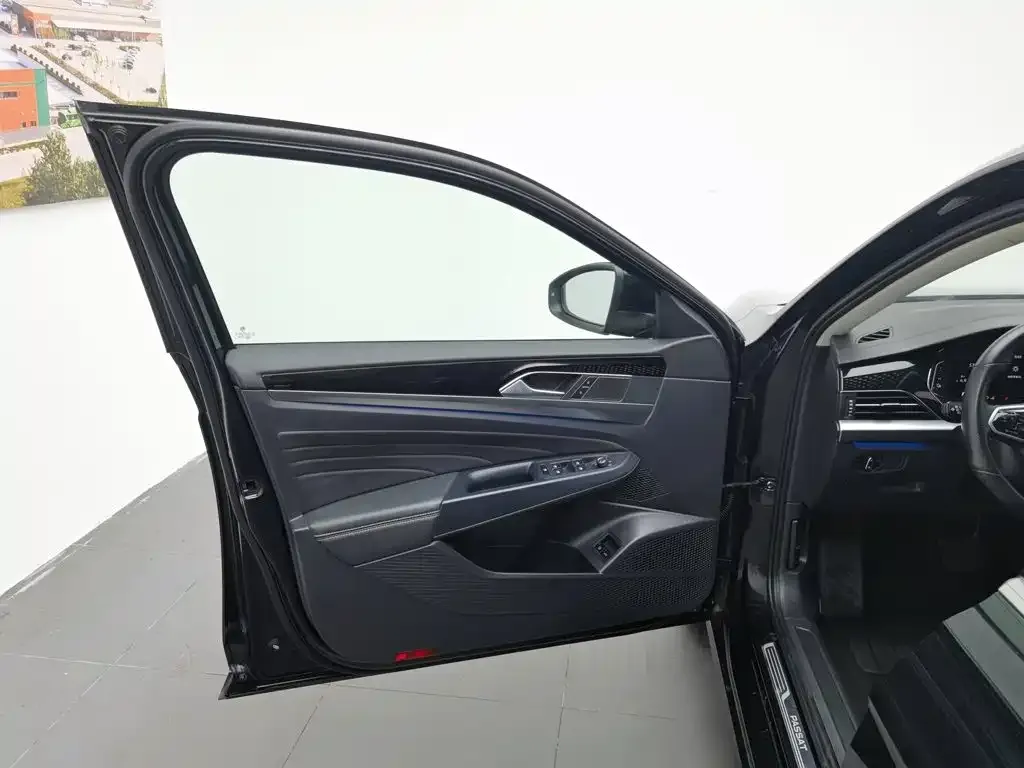 Volkswagen 帕萨特插电混动 — фото 8