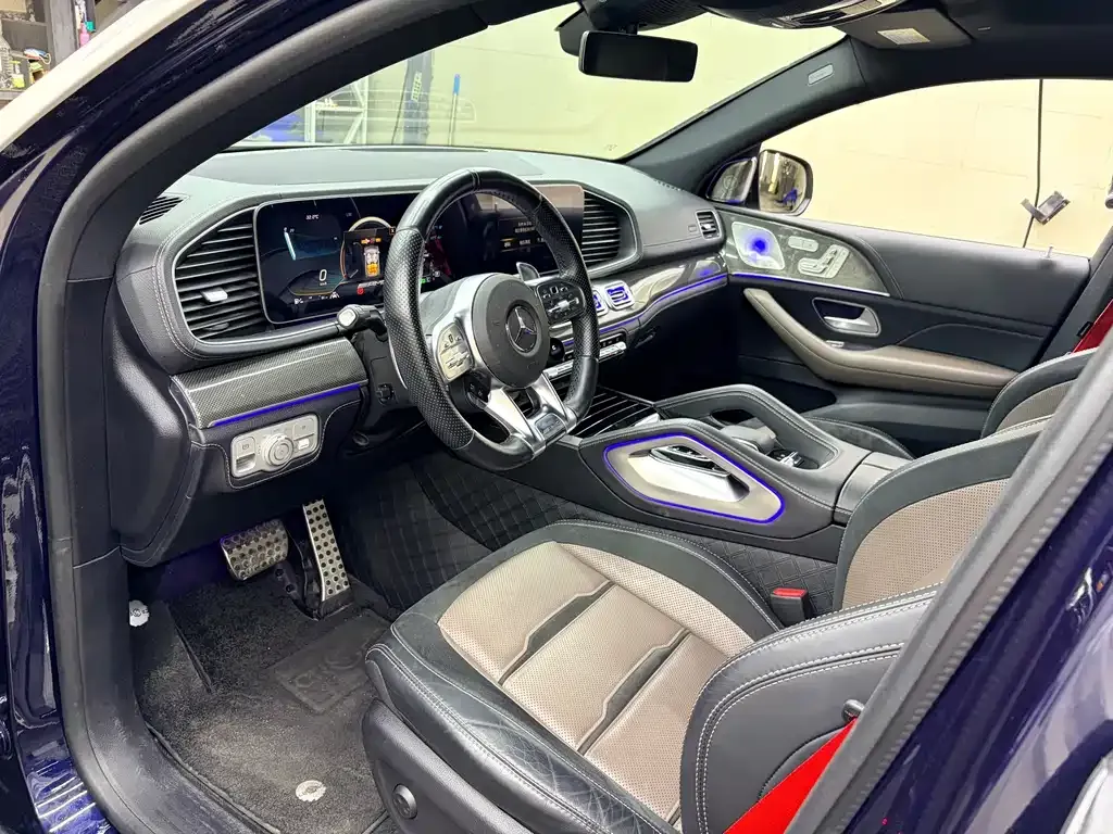 Mercedes-Benz GLE Coupe AMG — фото 9