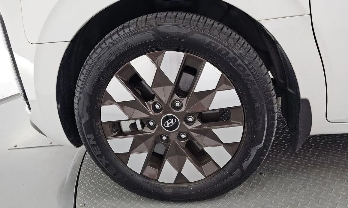 Hyundai Staria — фото 6