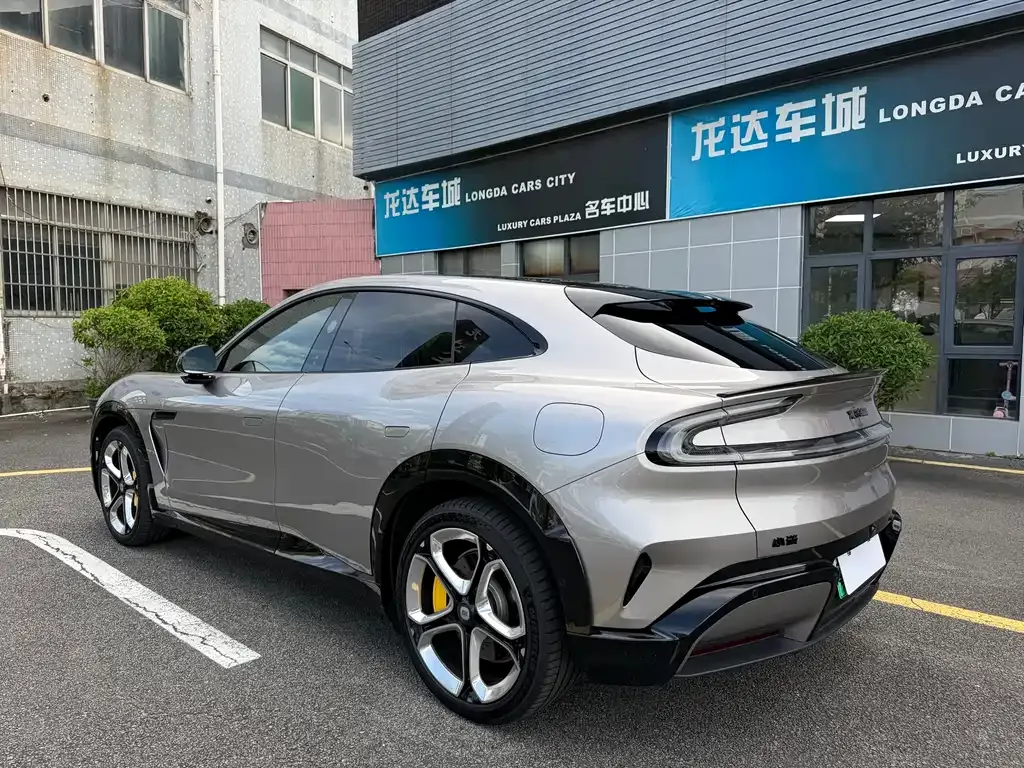 Xiaomi YU7 — фото 10