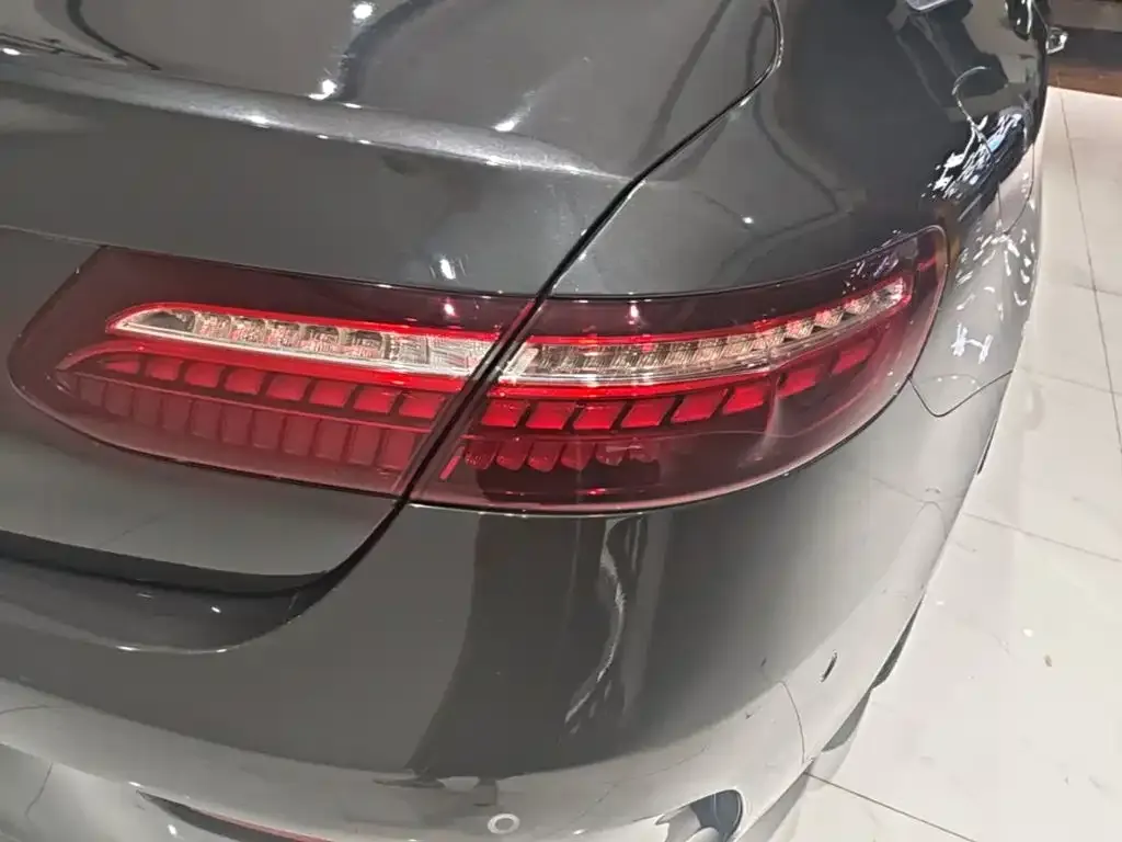 Mercedes-Benz E-Class (Import) — фото 4