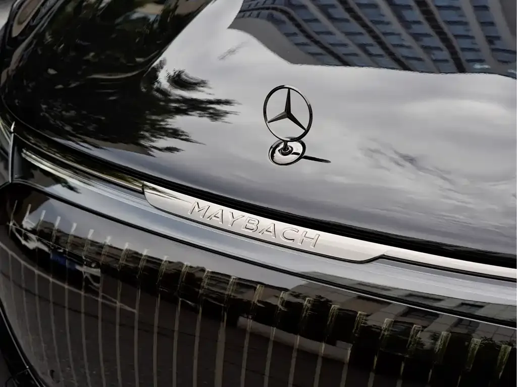Mercedes-Benz EQS SUV — фото 8