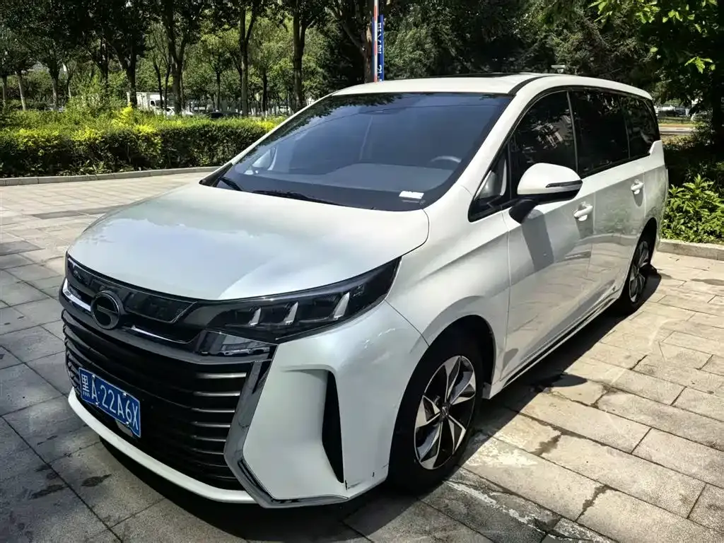 GAC Motor Trumpchi M6 — фото 6