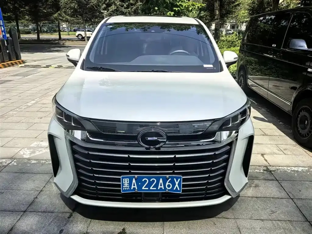 GAC Motor Trumpchi M6 — фото 9