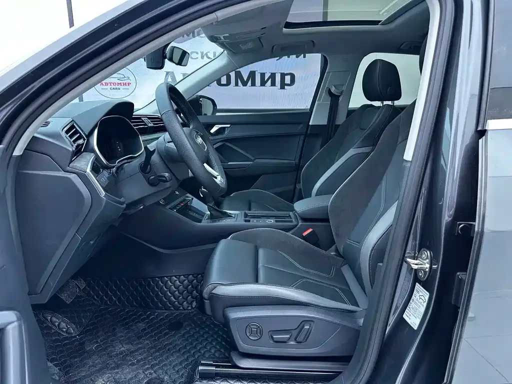 Audi Q3 Sportback — фото 7