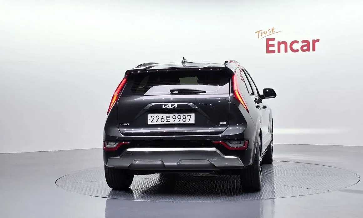 Kia Niro 2022 из KR, фото 2