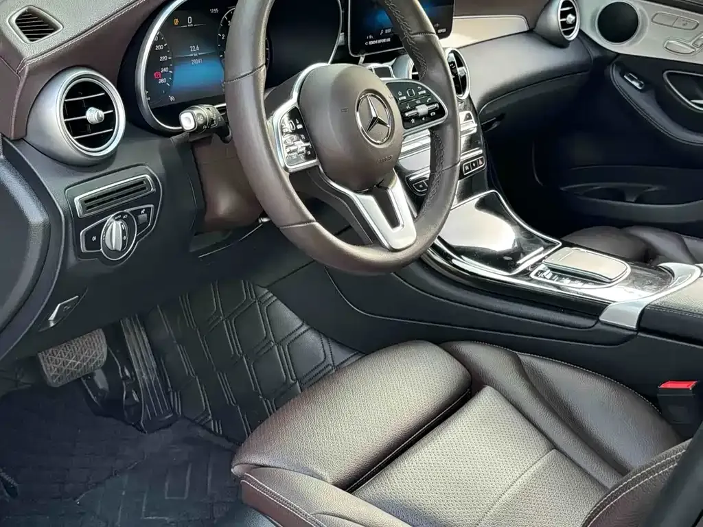 Mercedes-Benz GLC 2022 из CN, фото 2