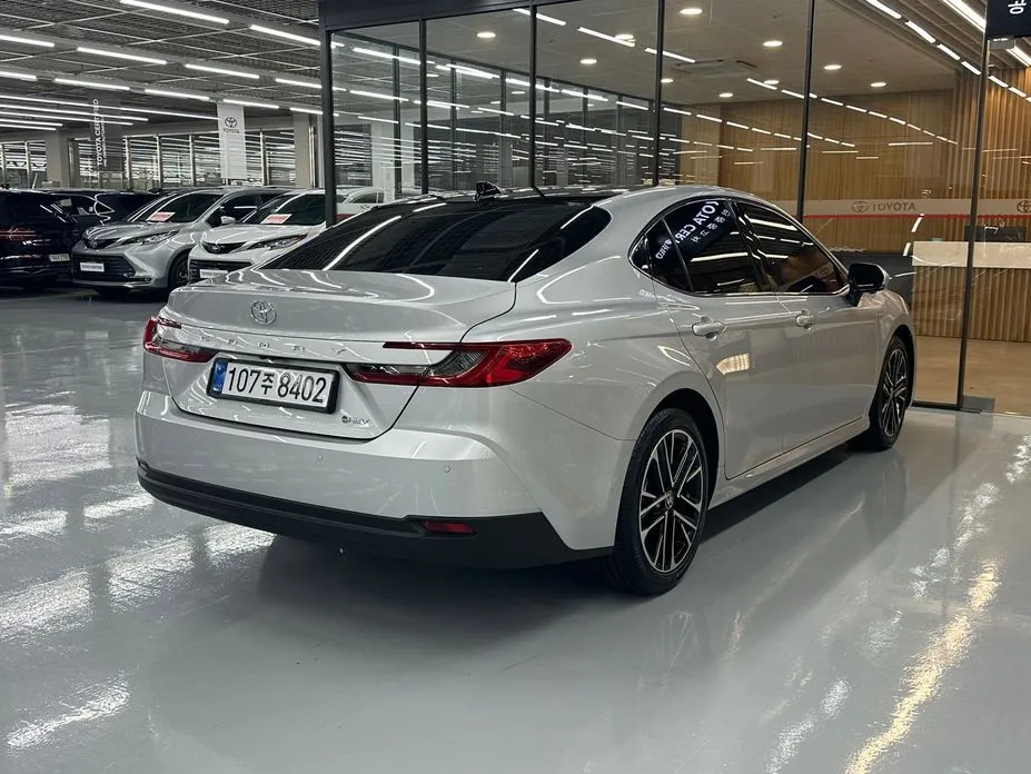 Toyota Camry 2026 из KR, фото 8
