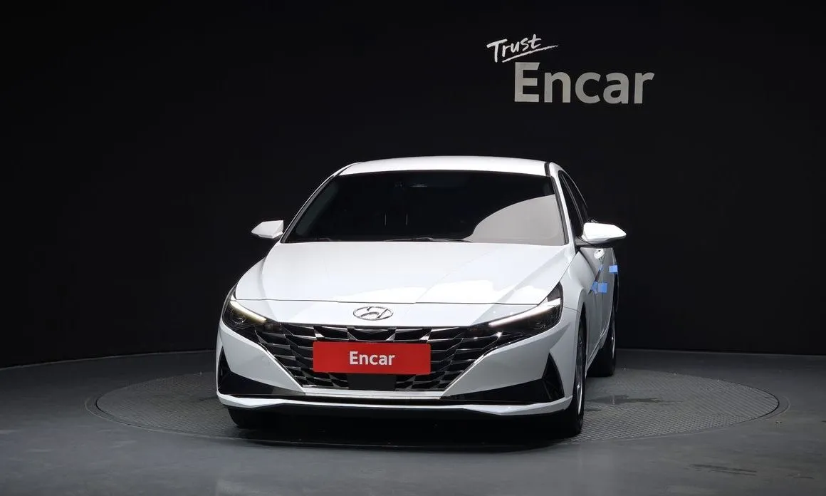 Hyundai AVANTE — фото 2