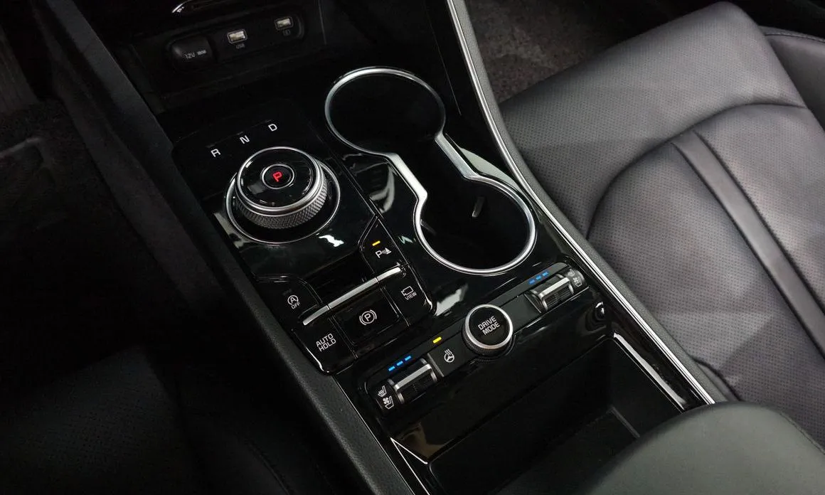 Kia K5 — фото 5