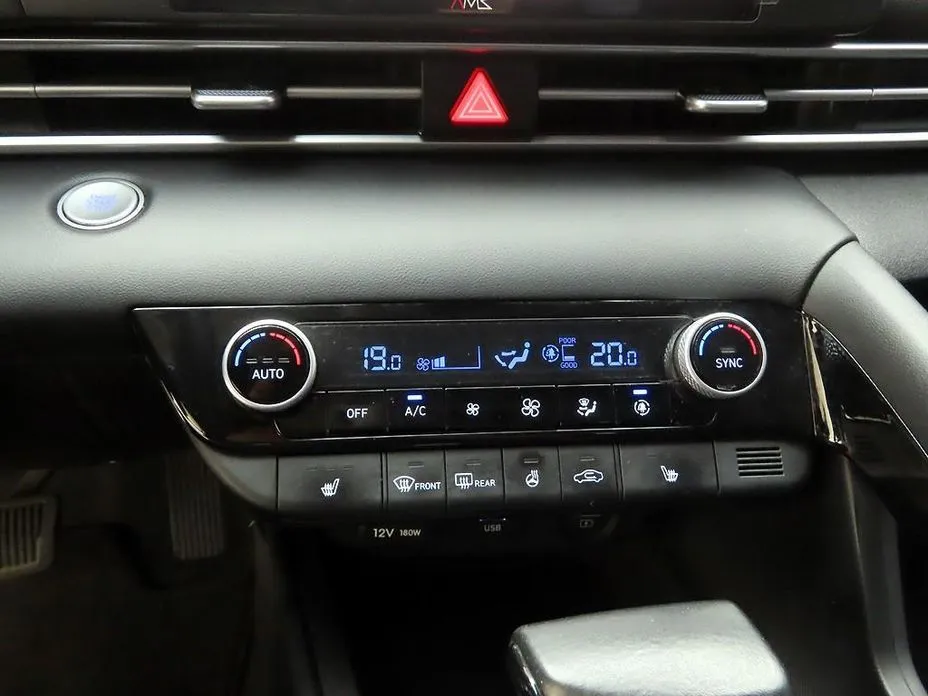 Hyundai AVANTE 2023 из KR, фото 10