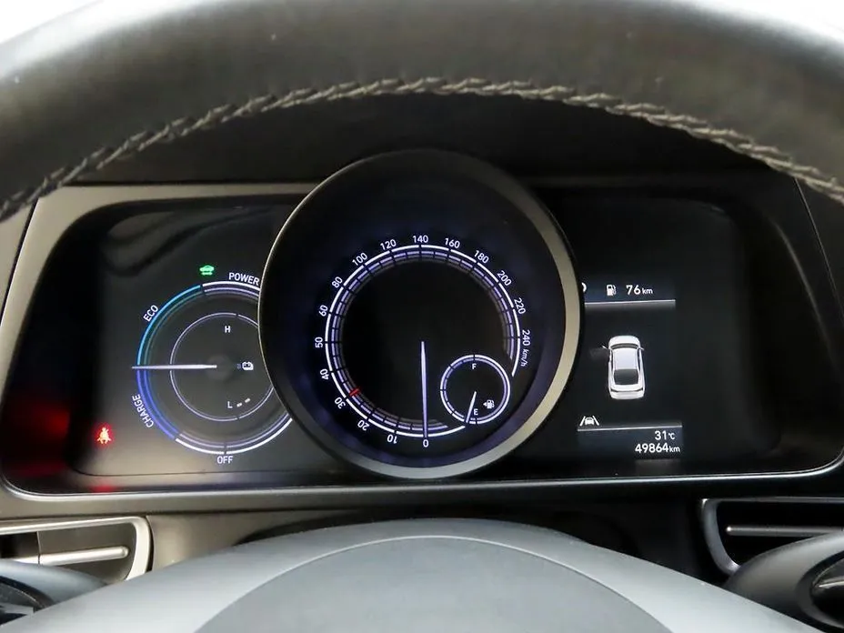 Hyundai AVANTE 2023 из KR, фото 9