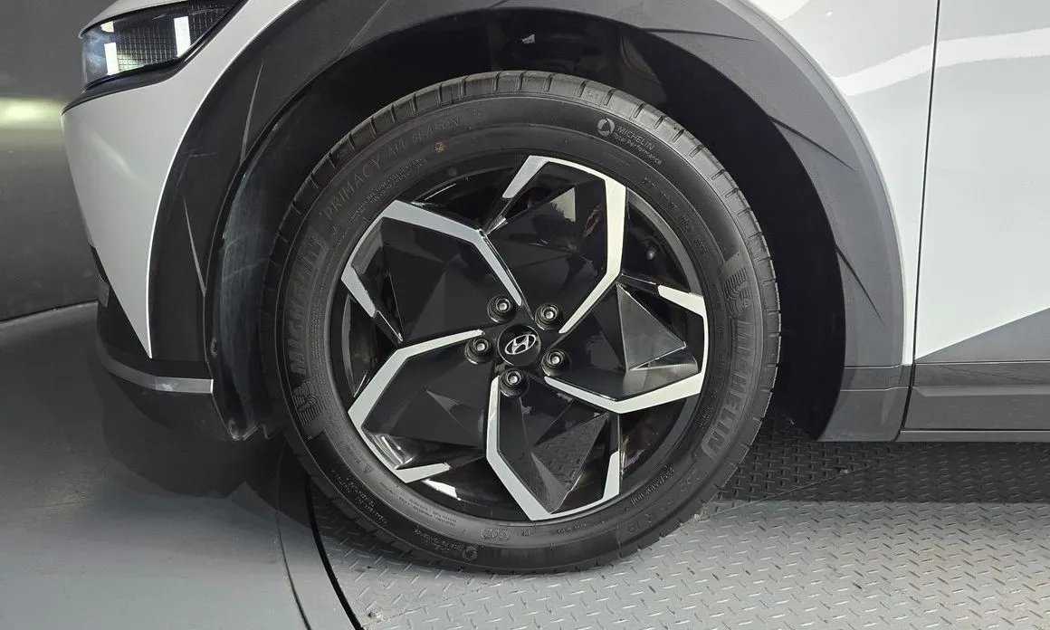 Hyundai Ioniq5 — фото 10