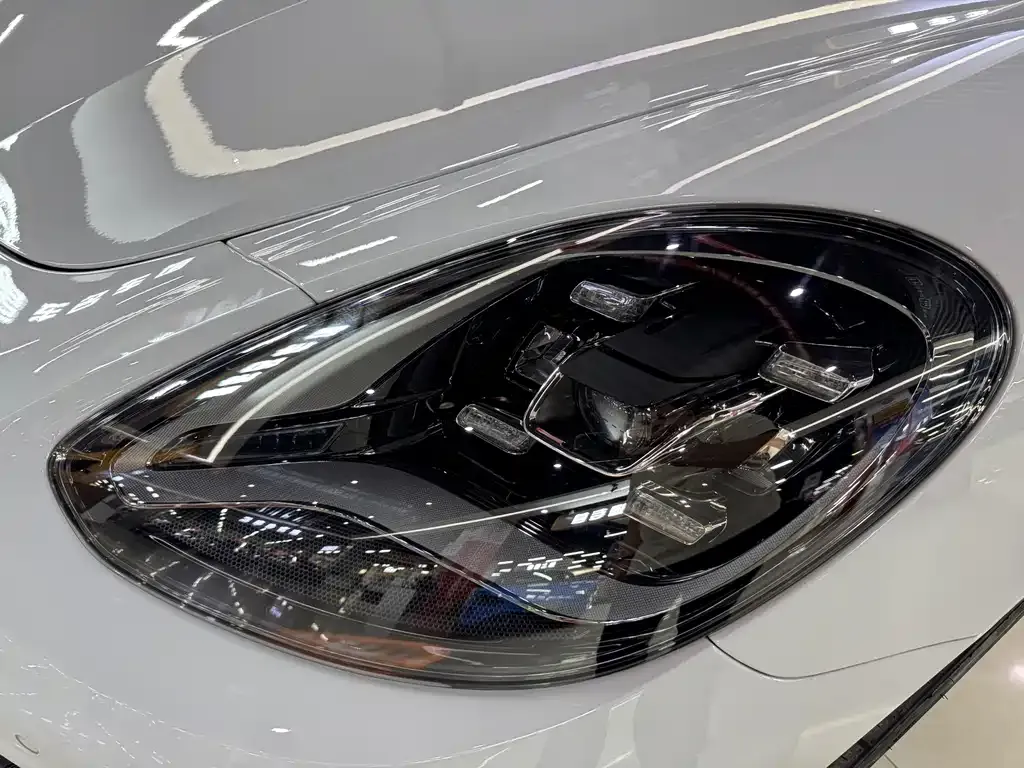 Porsche Panamera Hybrid — фото 9