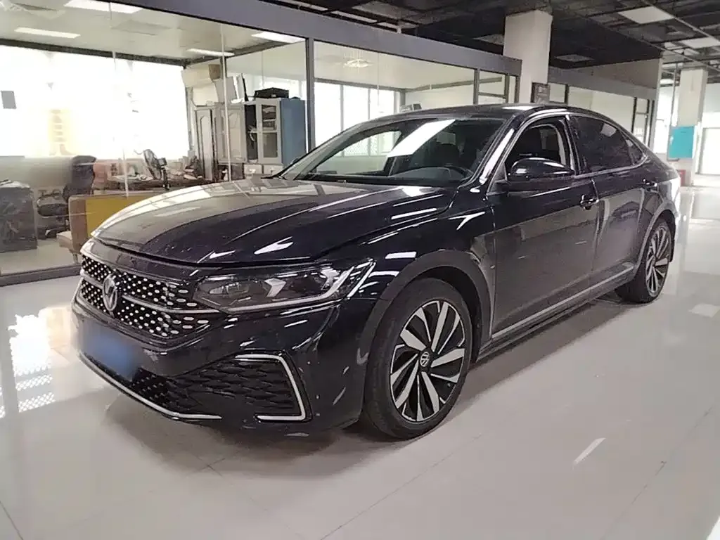 Volkswagen Passat — фото 3