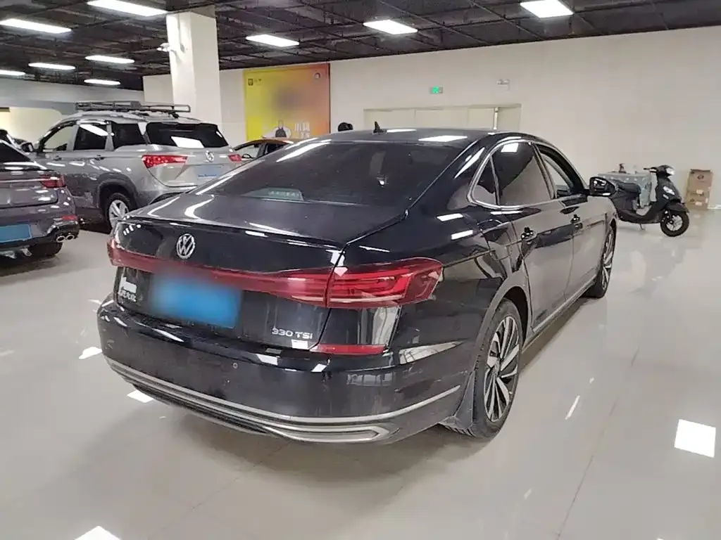 Volkswagen Passat — фото 8