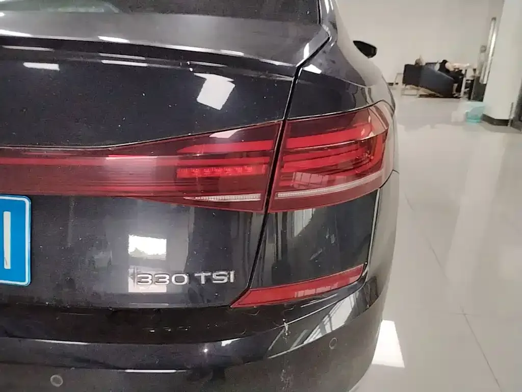 Volkswagen Passat — фото 5