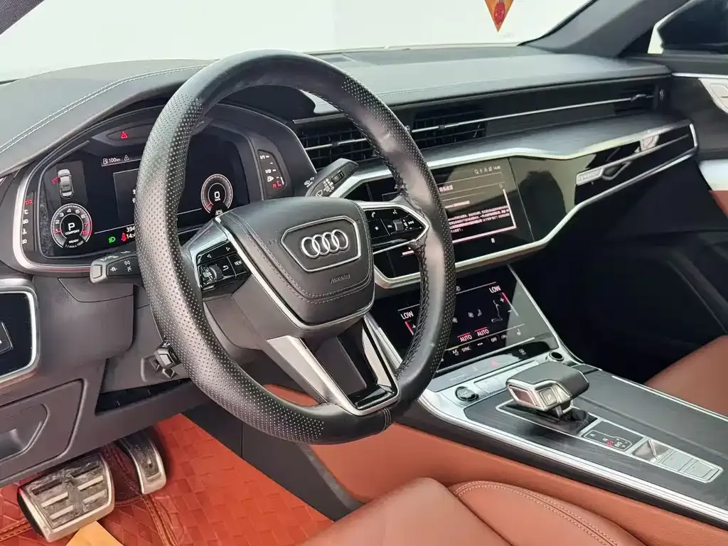 Audi A6L — фото 6