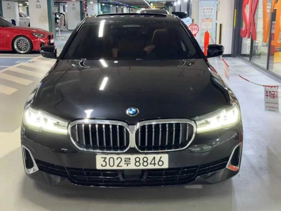 BMW 5-Series — фото 1